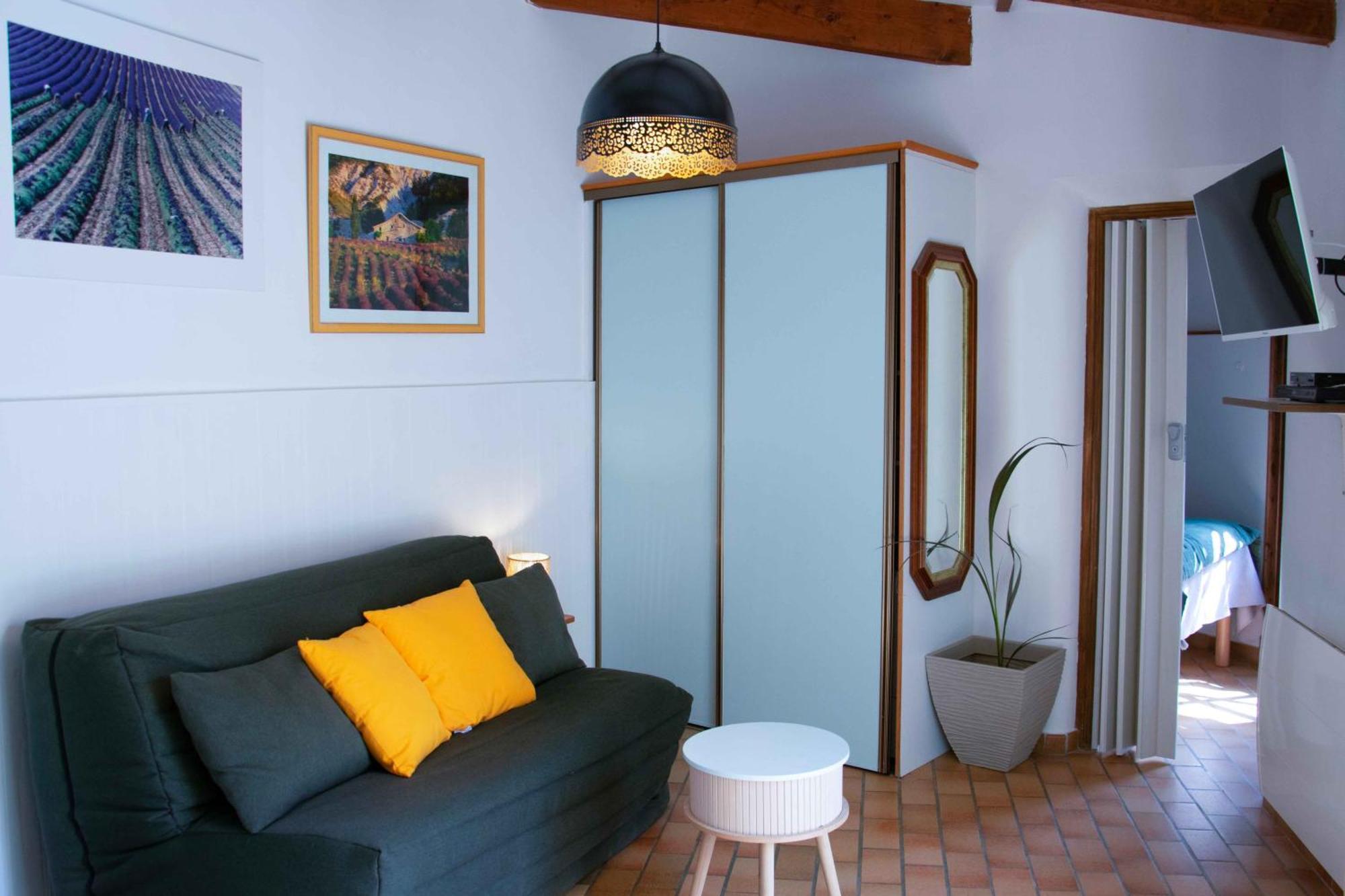 Les Grands Pres Des Baronnies Guest House La Roche-sur-le-Buis Bagian luar foto