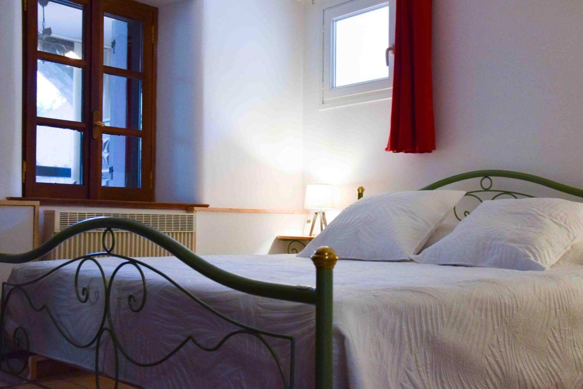 Les Grands Pres Des Baronnies Guest House La Roche-sur-le-Buis Bagian luar foto