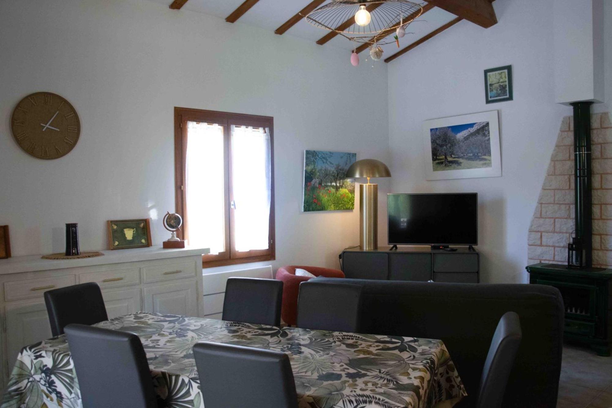 Les Grands Pres Des Baronnies Guest House La Roche-sur-le-Buis Bagian luar foto
