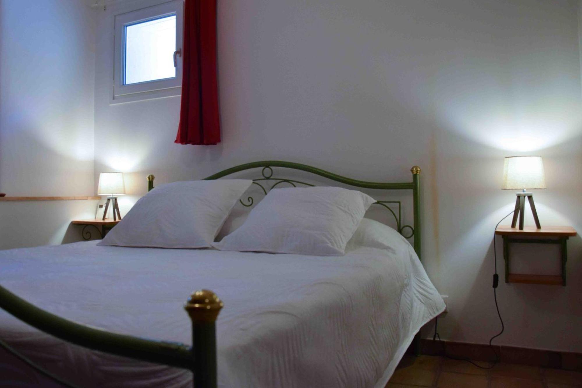 Les Grands Pres Des Baronnies Guest House La Roche-sur-le-Buis Bagian luar foto