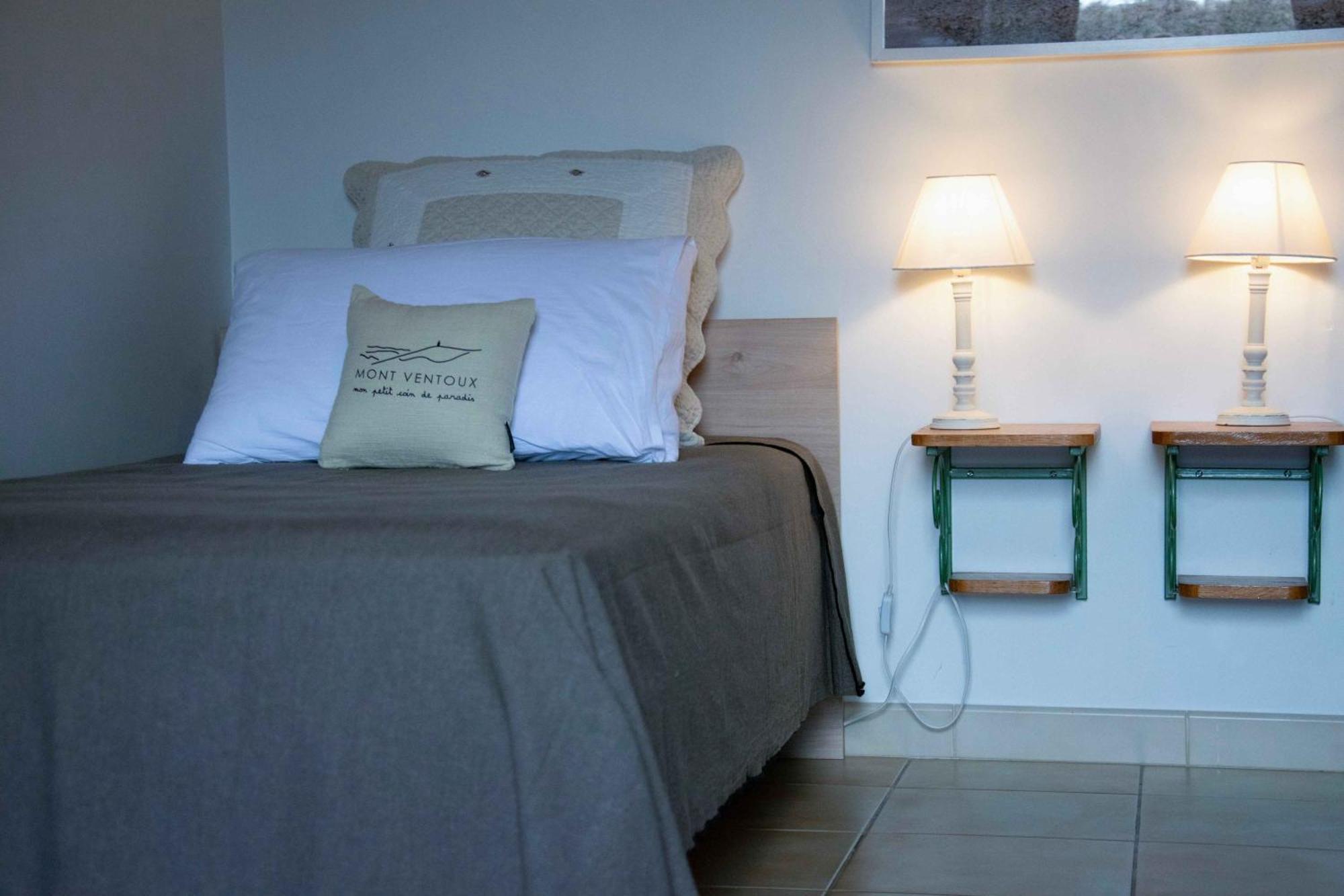 Les Grands Pres Des Baronnies Guest House La Roche-sur-le-Buis Bagian luar foto