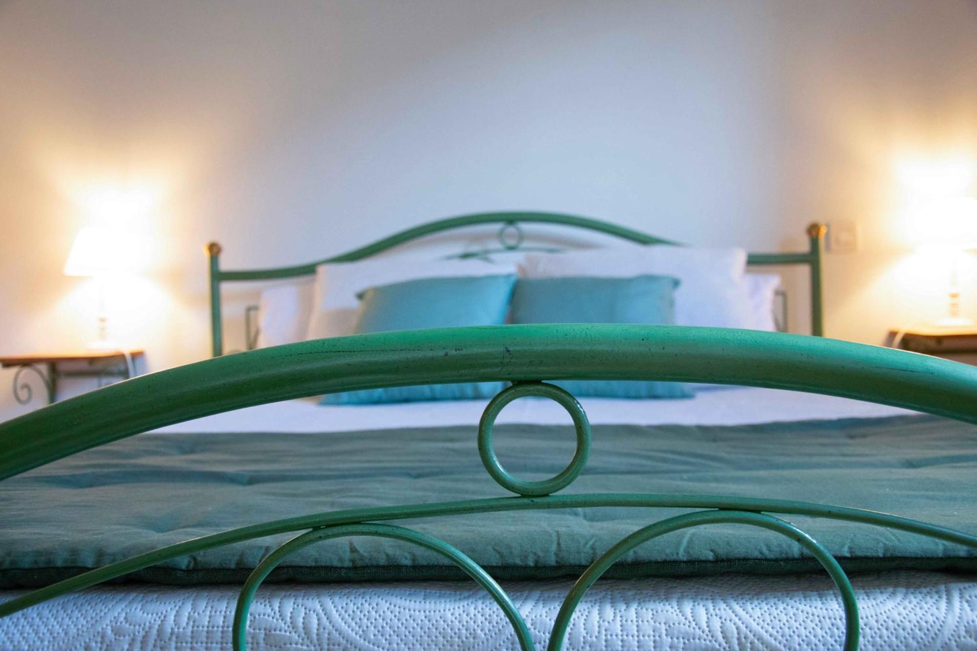 Les Grands Pres Des Baronnies Guest House La Roche-sur-le-Buis Bagian luar foto
