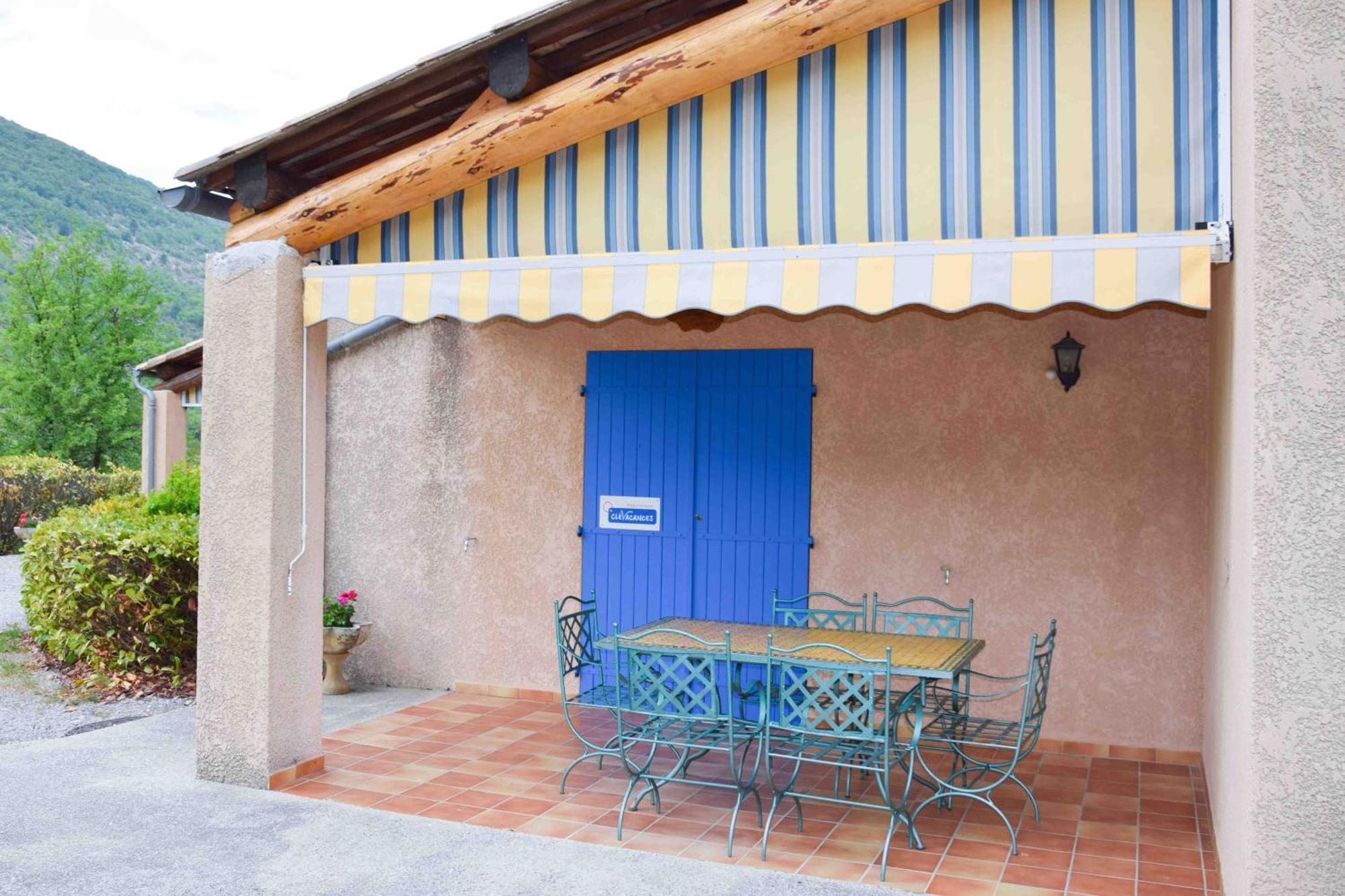 Les Grands Pres Des Baronnies Guest House La Roche-sur-le-Buis Bagian luar foto