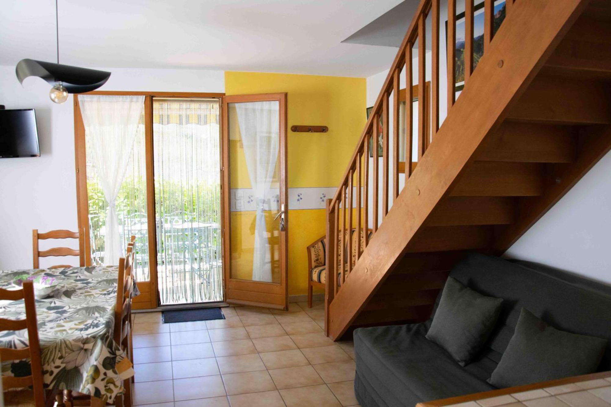 Les Grands Pres Des Baronnies Guest House La Roche-sur-le-Buis Bagian luar foto