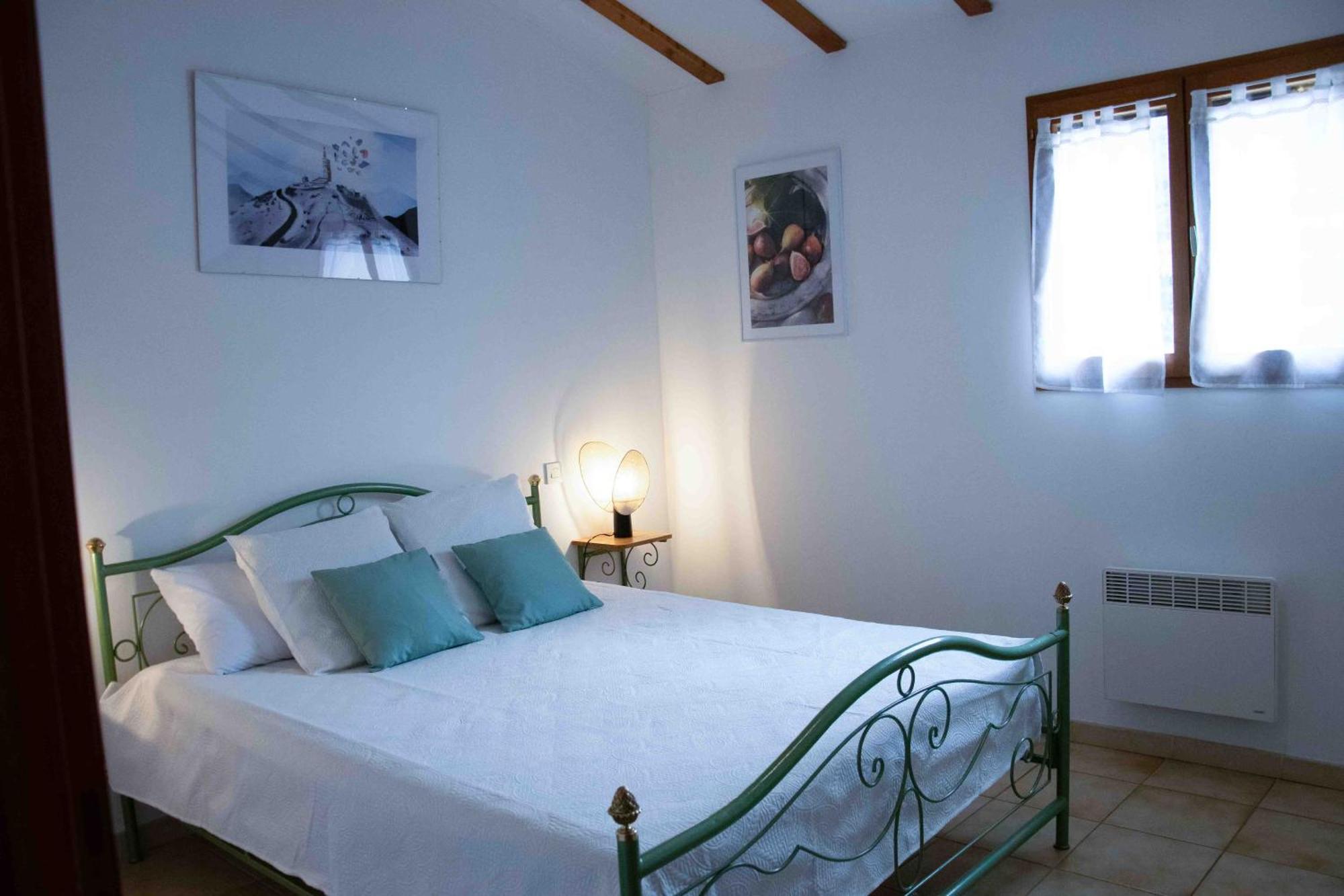 Les Grands Pres Des Baronnies Guest House La Roche-sur-le-Buis Bagian luar foto